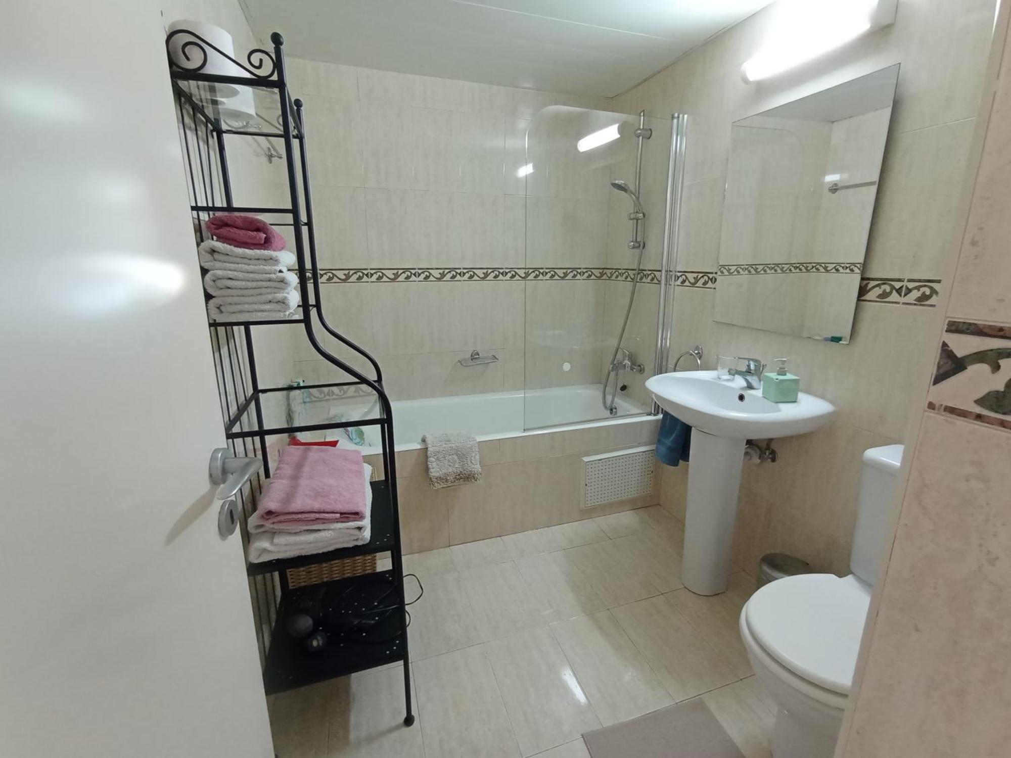 Queens Gardens Paphos Ngoại thất bức ảnh