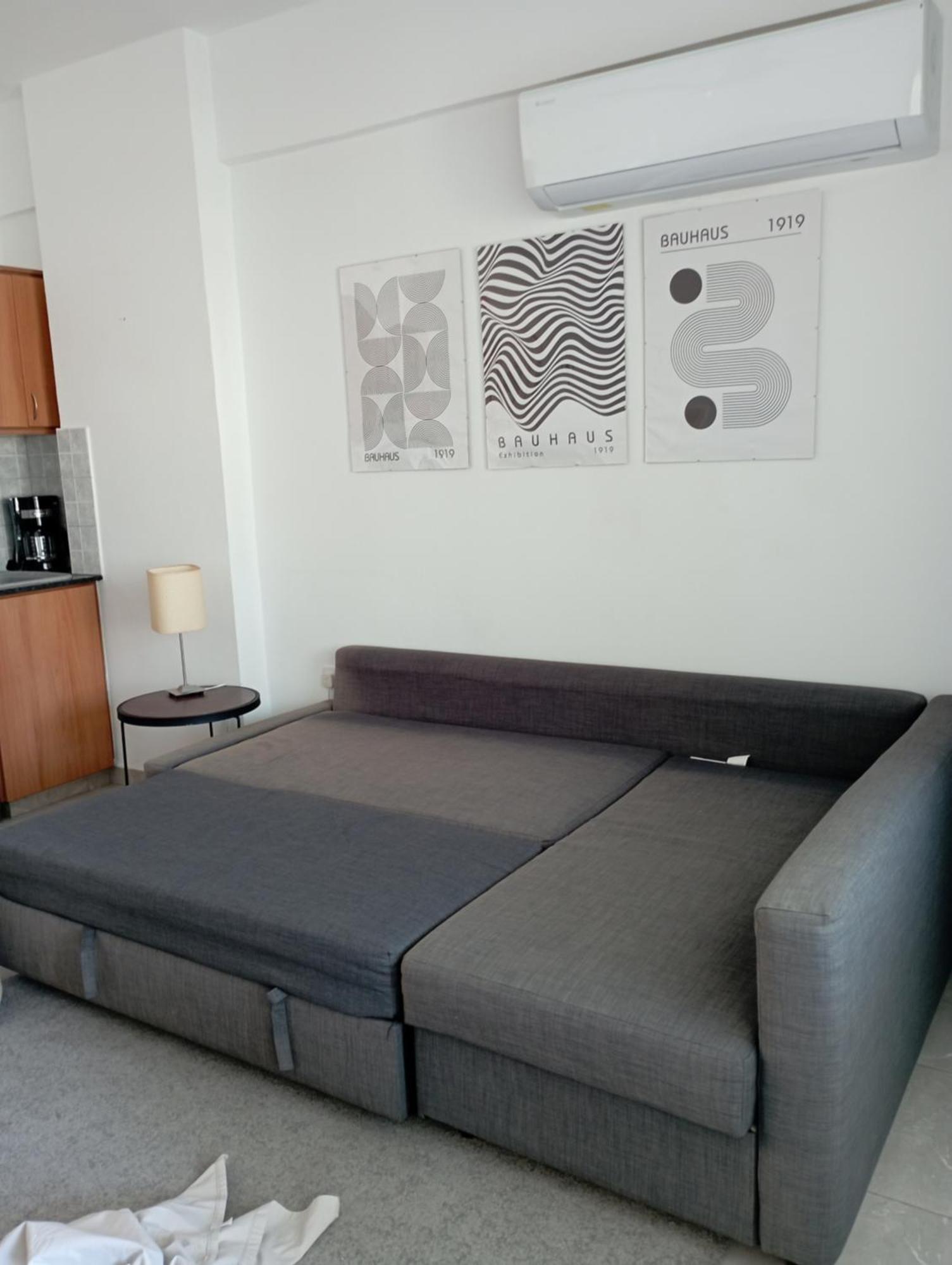Queens Gardens Paphos Ngoại thất bức ảnh